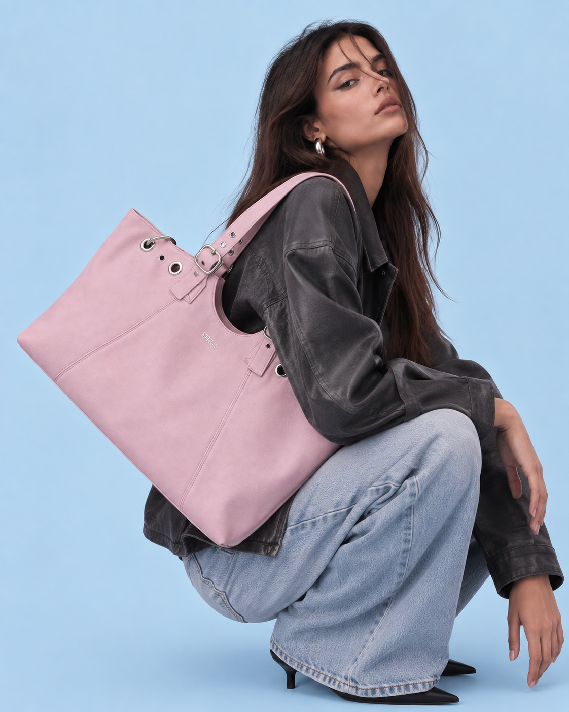 Bolso Rosa con Hebillas
